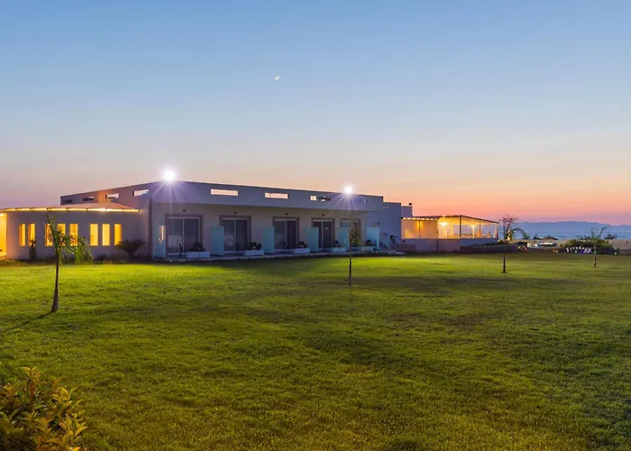 Viva Tourismo فندق *