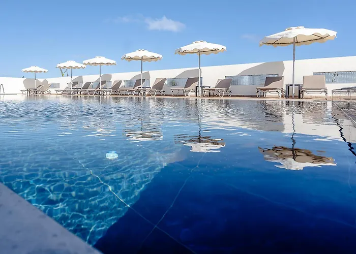 Viva Tourismo فندق باراديسيون